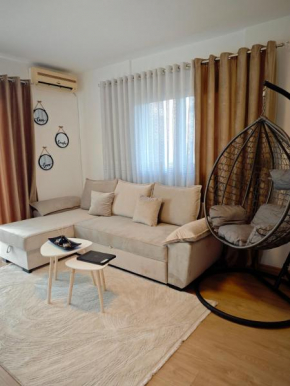 E&E Apartments Mali i Robit